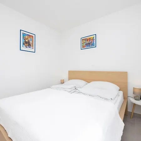 In Kastel Sucurac Apartament *