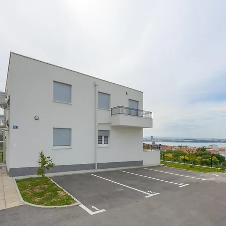 Apartament In Kastel Sucurac *