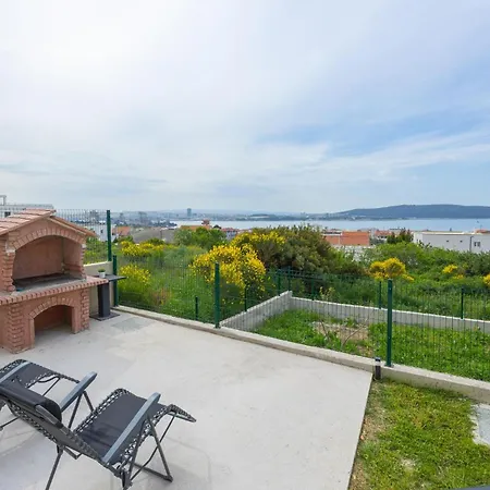 Apartament In Kastel Sucurac *