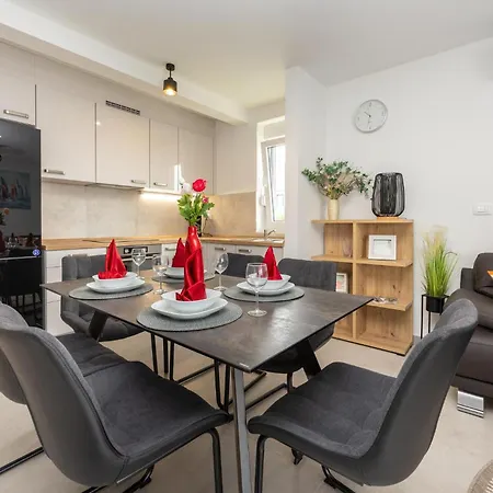 Appartement In Kastel Sucurac Kaštela